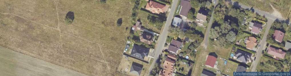 Zdjęcie satelitarne Zuchów ul.