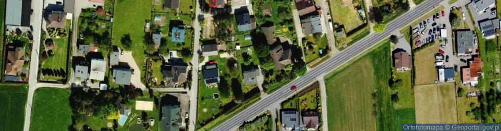 Zdjęcie satelitarne Żubrów ul.