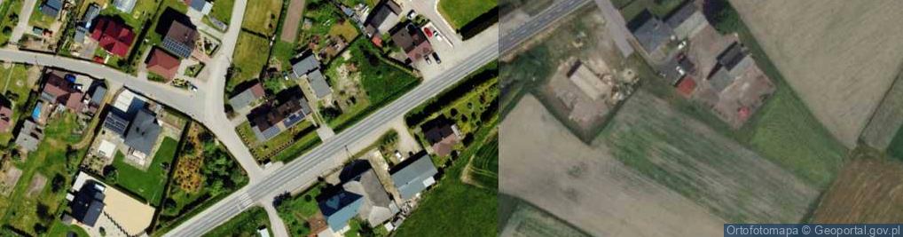 Zdjęcie satelitarne Żubrów ul.