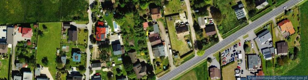 Zdjęcie satelitarne Żubrów ul.