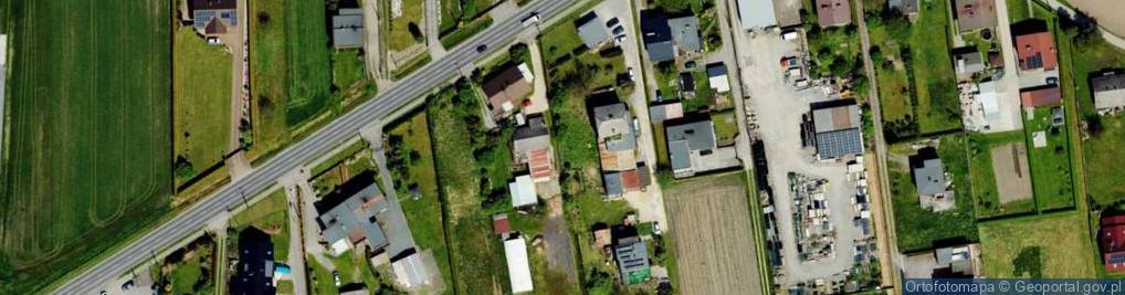 Zdjęcie satelitarne Żubrów ul.