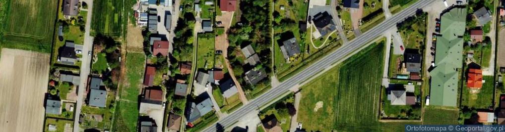 Zdjęcie satelitarne Żubrów ul.