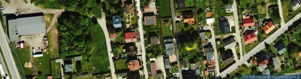 Zdjęcie satelitarne Zuchów ul.