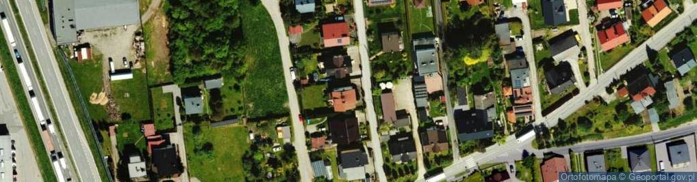 Zdjęcie satelitarne Zuchów ul.