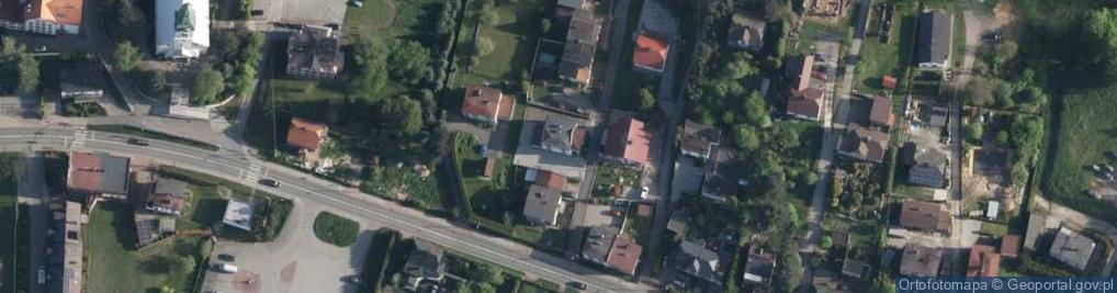 Zdjęcie satelitarne Zuchów ul.