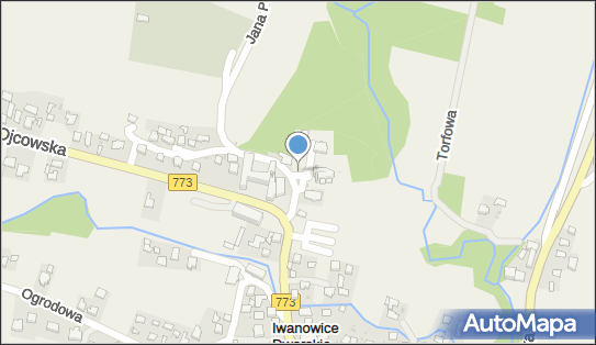 Kapliczka, Figura Świętych, Krzyż, Iwanowice Włościańskie 93 32-095 - Kapliczka, Figura Świętych, Krzyż