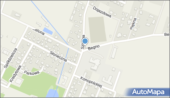Kapliczka, Figura Świętych, Krzyż, Szkolna 13/1, Radzanowo 09-451 - Kapliczka, Figura Świętych, Krzyż