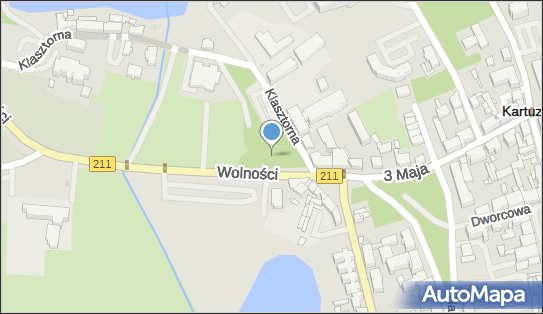 W tym miejscu znajdował się w latach 1480-1847 cmentarz i pierw 83-300 - Pomnik, Obelisk, Tablica pamiątkowa