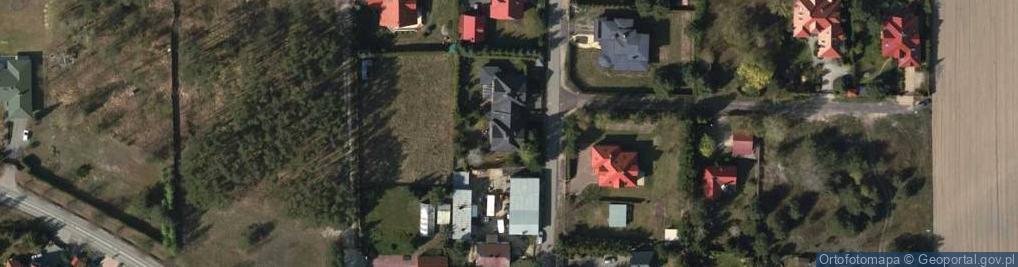Zdjęcie satelitarne A) Paweł Gancarz Handel i Usługi B) Procom PL Paweł Gancarz Katarzyna Gancarz