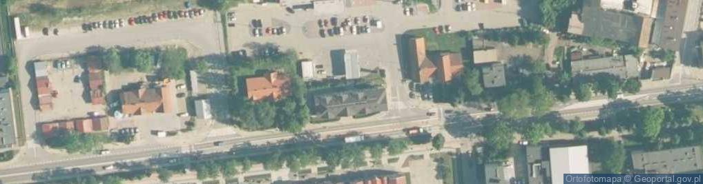 Zdjęcie satelitarne Urząd Skarbowy w Suchej Beskidzkiej