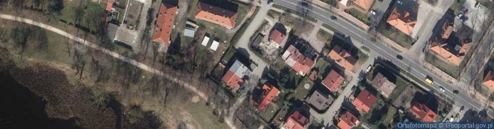 Zdjęcie satelitarne Wojskowa Komenda Uzupełnień