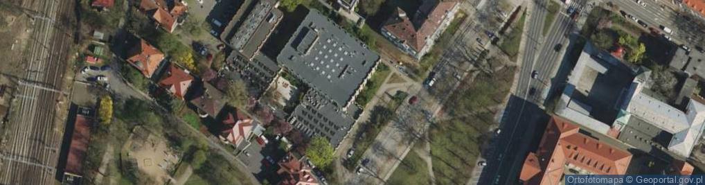 Zdjęcie satelitarne AED - Defibrylator