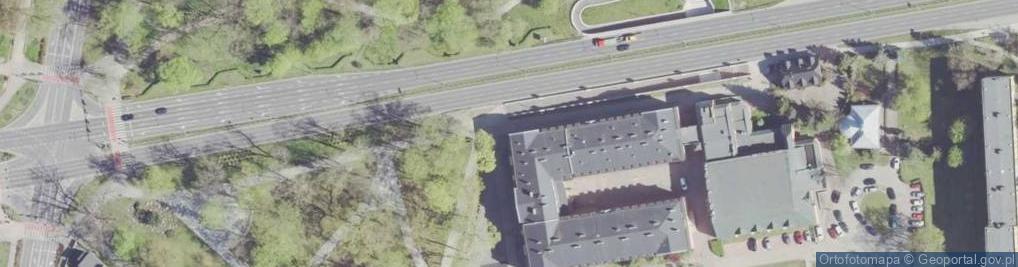 Zdjęcie satelitarne AED - Defibrylator