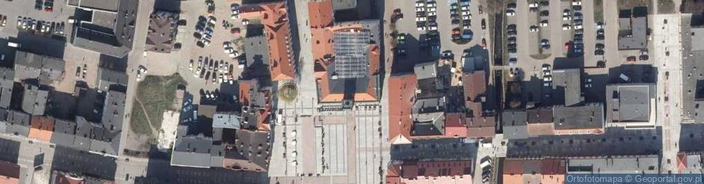 Zdjęcie satelitarne AED - Defibrylator