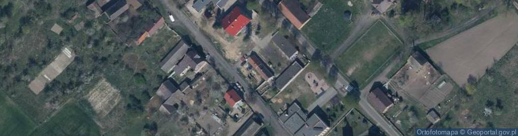 Zdjęcie satelitarne AED - Defibrylator