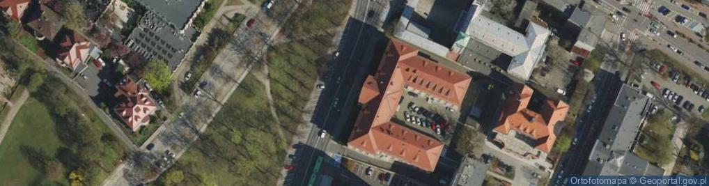 Zdjęcie satelitarne AED - Defibrylator