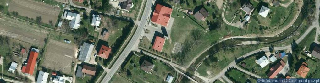 Zdjęcie satelitarne Defibrylator AED