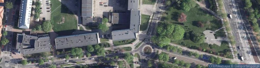 Zdjęcie satelitarne Dom Studnecki nr 1 UMK