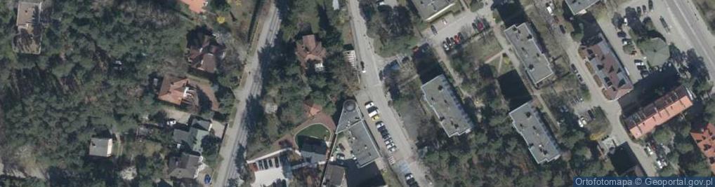 Zdjęcie satelitarne Allegro One Box, zielony automat