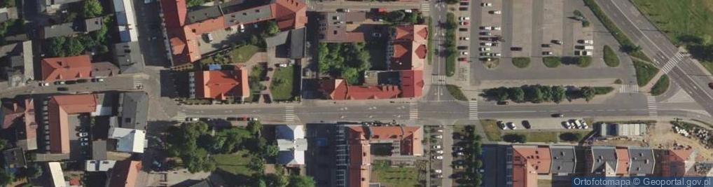 Zdjęcie satelitarne Familijna. Apteka