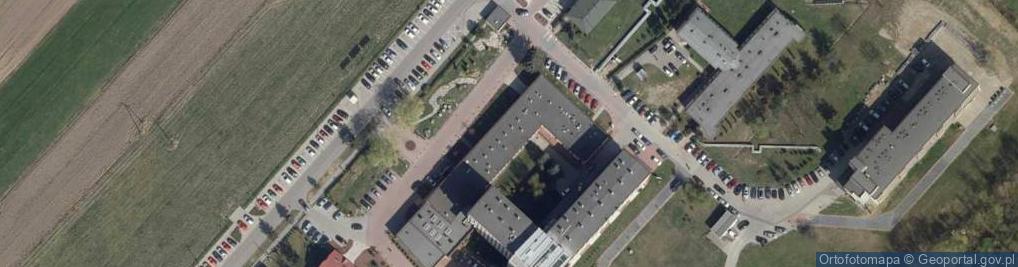 Zdjęcie satelitarne Zespół Opieki Zdrowotnej W Dąbrowie Tarnowskiej