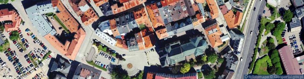 Zdjęcie satelitarne Archetype Management