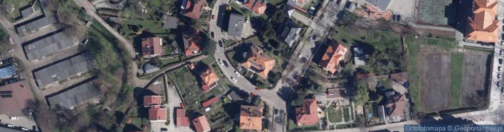 Zdjęcie satelitarne Qbik Pracownia Architektoniczna Michał Kaczmarzyk Joanna Kaczmarzyk