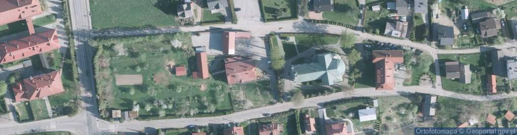 Zdjęcie satelitarne Kościół Parafialny w Międzybrodziu Bialskim