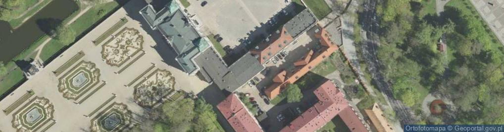 Zdjęcie satelitarne Pałac Branickich