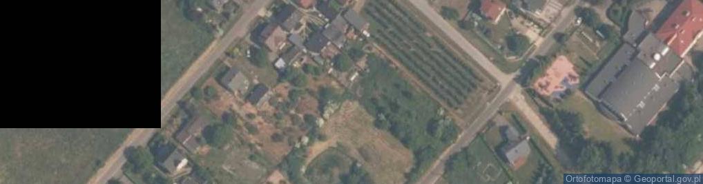 Zdjęcie satelitarne Rezerwat, usługi