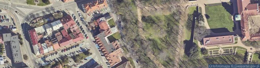 Zdjęcie satelitarne Zamek w Łańcucie - Muzeum