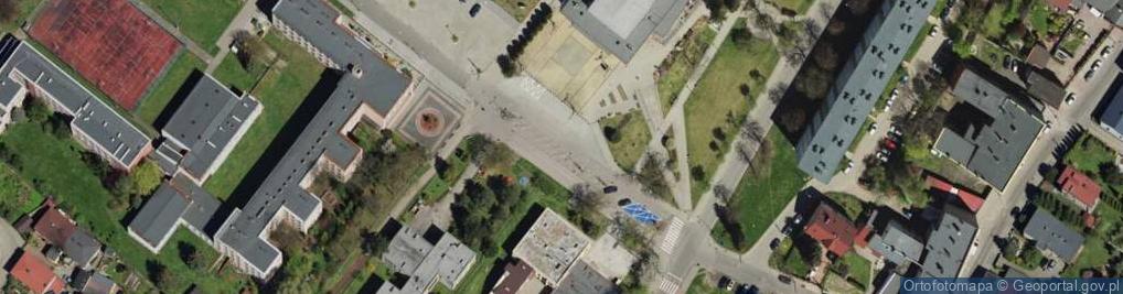 Zdjęcie satelitarne Bezpłatny - Parking