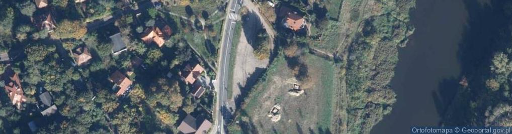 Zdjęcie satelitarne Parking