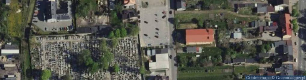 Zdjęcie satelitarne przy cmentarzu