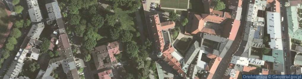 Zdjęcie satelitarne Główna Papieskiej Akademii Teologicznej