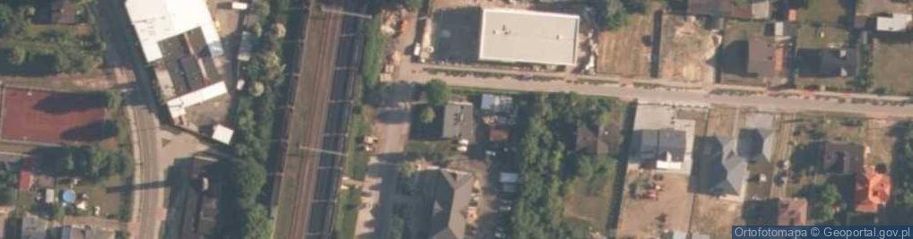 Zdjęcie satelitarne Gminna Biblioteka Publiczna w Gomunicach
