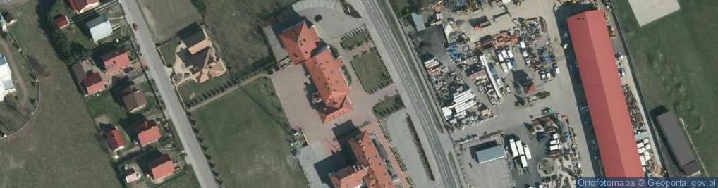 Zdjęcie satelitarne Gminna Biblioteka Publiczna w Tryńczy