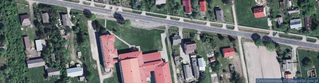 Zdjęcie satelitarne Gminna Biblioteka Publiczna w Wyrykach