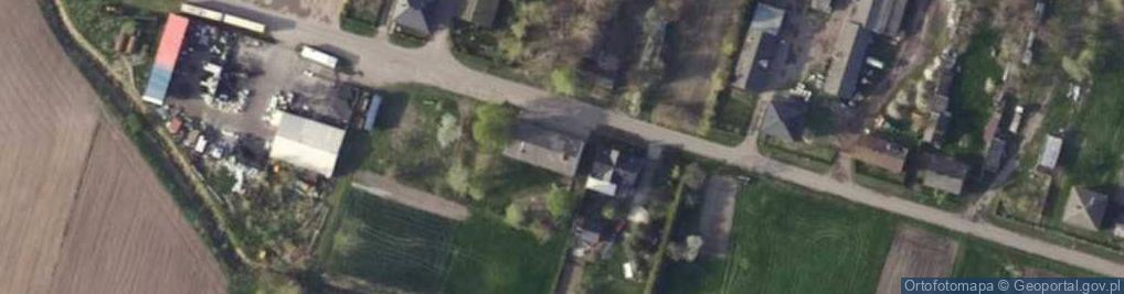 Zdjęcie satelitarne Gminna Publiczna w Chąśnie