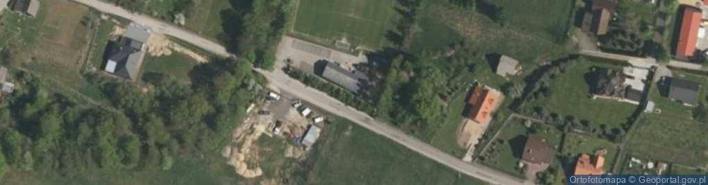 Zdjęcie satelitarne LKS Stalmark Burza Roczyny