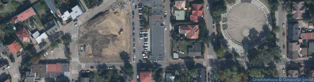 Zdjęcie satelitarne Adamex