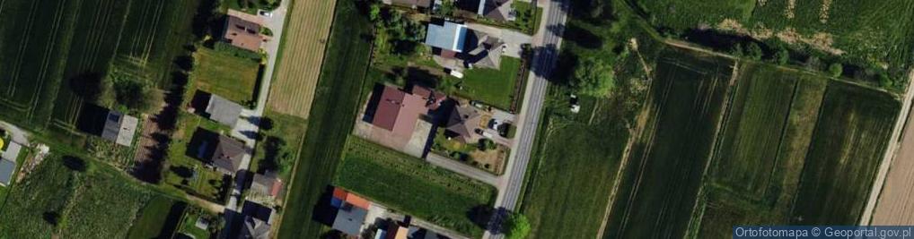 Zdjęcie satelitarne Drewtom Tomasz Szyma