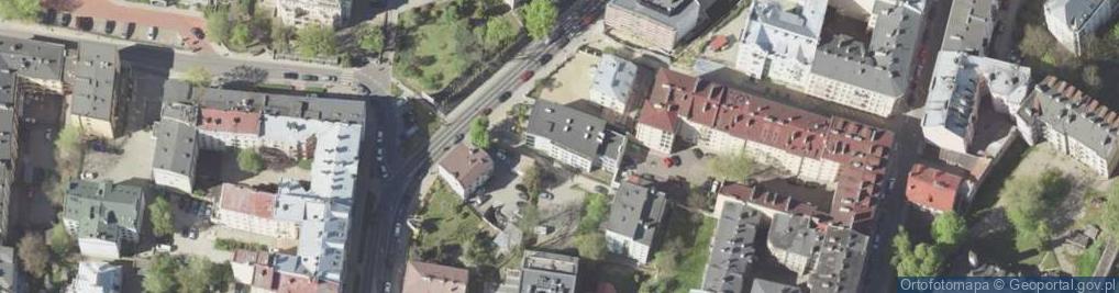 Zdjęcie satelitarne Korporacja Budownictwa i Nieruchomości Graden