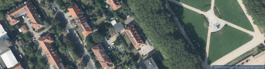 Zdjęcie satelitarne Neptun Developer