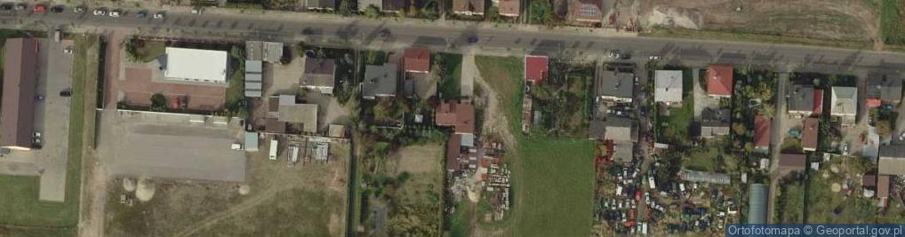 Zdjęcie satelitarne Tanie ogrodzenia a'la klinkier