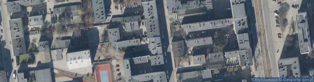 Zdjęcie satelitarne X Dystrybucja Piotr Szymczak Michał Karbowski