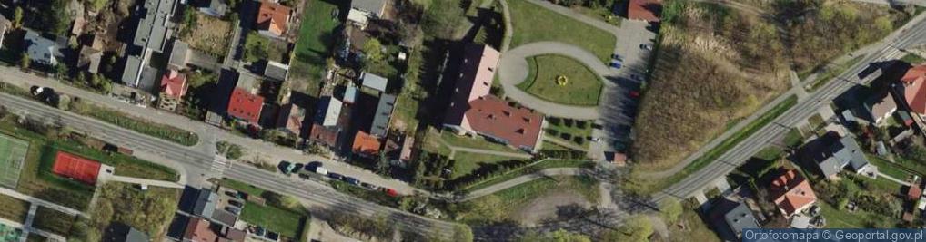 Zdjęcie satelitarne Świetlica Środowiskowa dla Dzieci Podwórkowe Kółka Różańcow