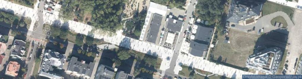 Zdjęcie satelitarne Carrefour Express