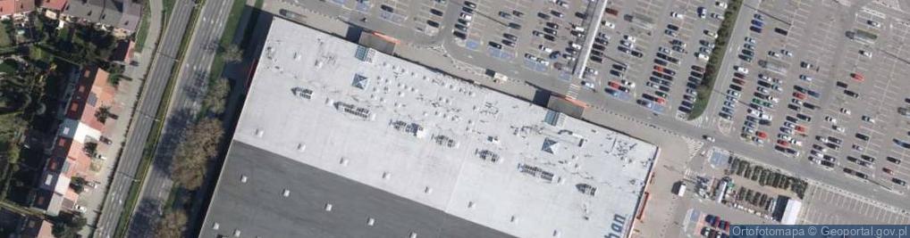 Zdjęcie satelitarne CH Auchan Płock
