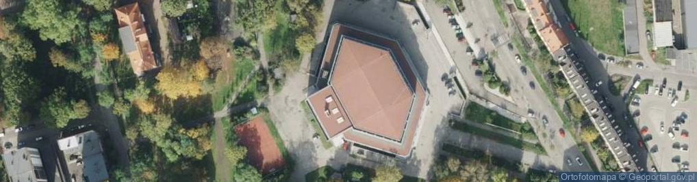 Zdjęcie satelitarne Dom Muzyki i Tańca